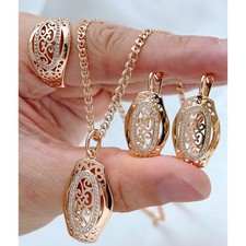 Roségold Ethnischer