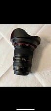 Canon EF 17-40mm F4L USM Objektiv (77mm Filtergewinde) schwarz