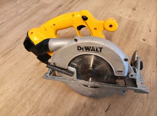 Dewalt dc390 v - dewalt, 18