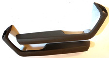 BMW E9,2.5CS-3,0 CSL, Satz Armlehnen vorne, dkl braun ,komplett mit Halter ,NOS