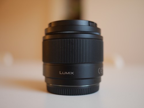 Panasonic lumix 25mm 1 7 - panasonic,