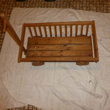 Kleiner Holzbollerwagen für Kinder