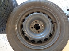 Winterkompletträder Peugeot 208 185/60R15 Semperit