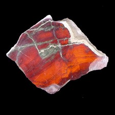 Jaspis mit Pyritgängen (Harzer Blutstein) von Elbingerode im Harz