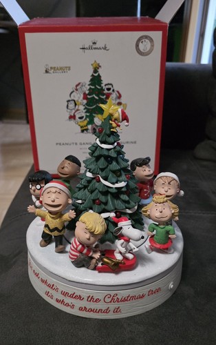 Hallmark peanuts gang around - peanuts,