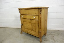 Antike Kommode