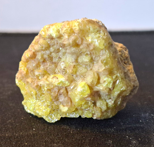 Echtes gelbes mineral - echtes,