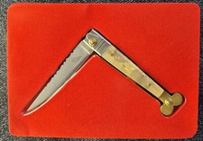 Taschenmesser klein aus