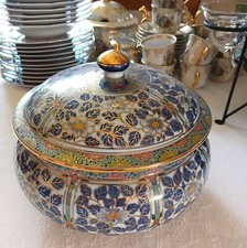 Seltene Vintage Deckelterrine Handbemalt asiat. Blumenmotive & Goldstaffiert