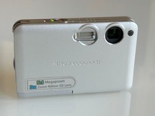 Nikon Coolpix S1