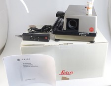 LEICA PRADOVIT P 2002  AUTOFOCUS DIAPROJEKTOR IM ORIGINALKARTON