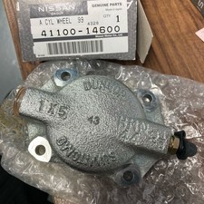 DATSUN SPL311 SRL311 1600 2000 ROADSTER INNENSCHEIBENBREMSSATTEL 41100-14600 OEM