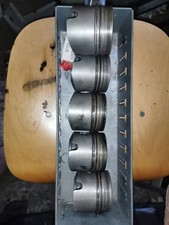 5 gute gebrauchte  Kolben für Audi 5-Zylinder TURBO Motoren, KG WR WK