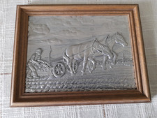 Zinnbild Bauer bei der Arbeit in Holzrahmen Reines Zinn Massives Holz