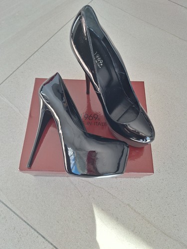 1969 made italy highheels - made,