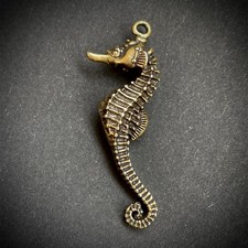 Seepferd Anhänger für Halskette in Messing | 5 cm Seepferdchen aus Metall 10g