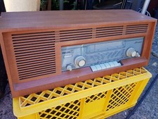 Altes Röhrenradio Philips Sirius 450, funktioniert, aber mit beschädigter Taste