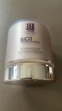Beate Johnen Biotiq IQ Skin