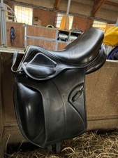 Dressursattel Amerigo Pinerolo 16,5 Zoll Schwarz 