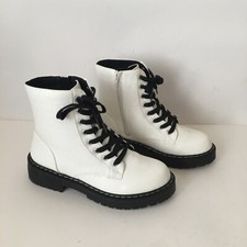 True Craft KORRI 3 White Croc