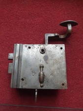 Antikes Kastenschloss