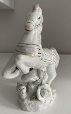 Pferd aus Porzellan ,sehr