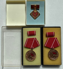 DDR Medaille Aktivist der