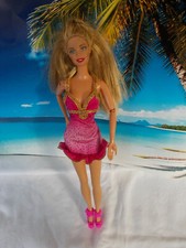 Barbie Puppe, mit pinken