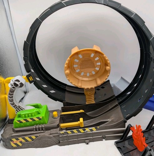 Hot wheels monster trucks - wheels,
