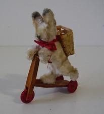 Antiker seltener Osterhase auf Roller (GT)