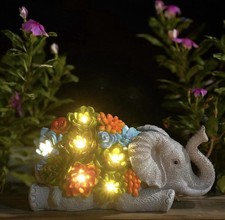 Elefant mit Sukkulenten LED