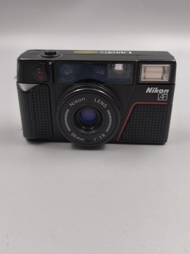 Nikon l35af 35mm - 35mm, p&s.