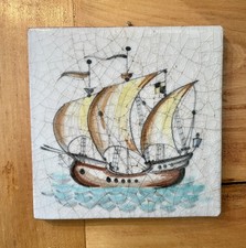 Karlsruher Majolika, Wandfliese, 15x15cm, Segelschiff