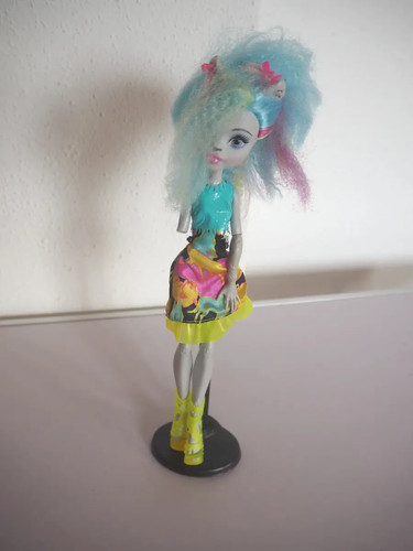Monster high puppe silvi - monster,
