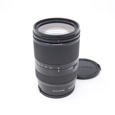 Sony E 18-200mm f/3.5-6.3 OSS