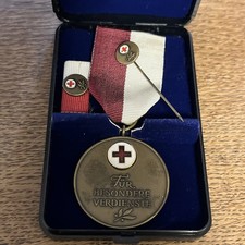 Konvolut Orden Rotes Kreuz