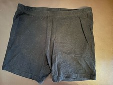 shorts schwarz sexy divided Gr. m