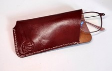 Handmade Leder Brillenetui – Echtes Leder – Handgefertigt in Deutschland.