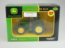Britains 1/32 40545 John Deere 5410 Tractor + Box - 131366