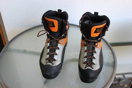 Steigeisenfester bergschuh - steigeisenfester,