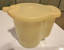 TUPPERWARE Retro