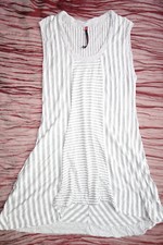 CUT LOOSE Tunika Mini Kleid aus Jersey feine Streifen zipflig EG weiss-grau