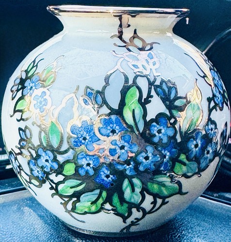 Manfred veyhl exquisite vase - manfred,