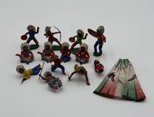 Set 8 Alte Spielzeug Indianer