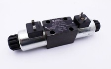 Sauer Danfoss 4/3Wegeventil Magnetventil DCV03-3Z11/02400E1 24V DIN 43650 -used-