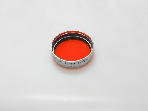 Leitz leica orange - or, slip-on