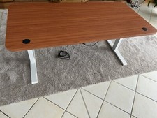 schreibtisch höhenverstellbar