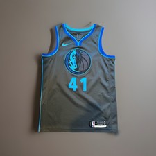 Original Nike City Edition 2019 NBA Jersey Dirk Nowitzki Rare M Dallas Mavericks