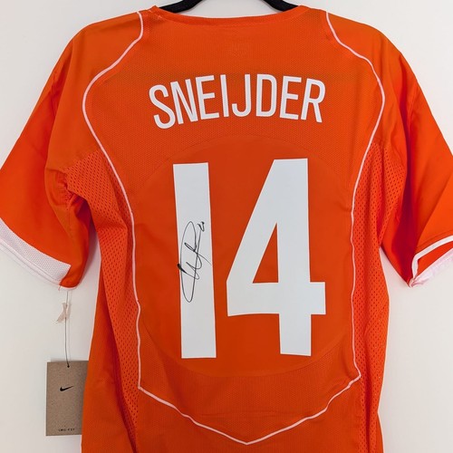 Wesley sneijder signed - sneijder, |