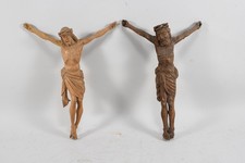 C25V65- 2x alter Corpus Christi Holz geschnitzt